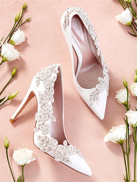 saks wedding shoes|designer bridal gowns for less.